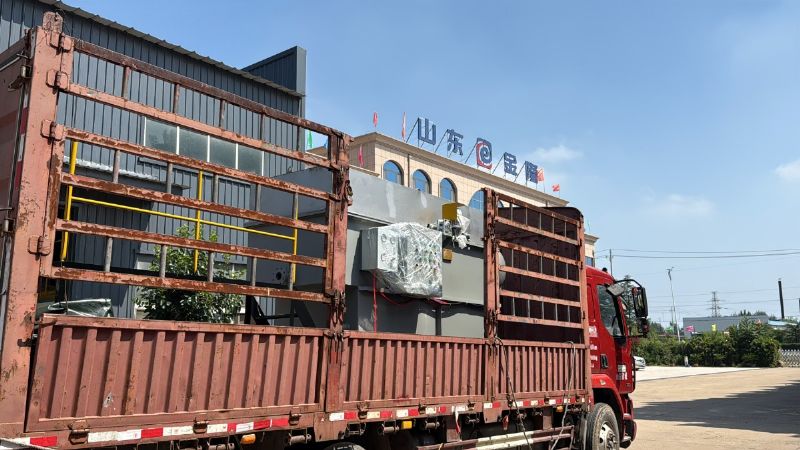 金日發貨！3立方平流式溶氣氣浮機助力水產加工污水處理 (2).JPG